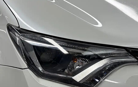 Toyota RAV4, 2019 год, 1 950 001 рублей, 7 фотография