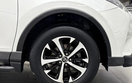 Toyota RAV4, 2019 год, 1 950 001 рублей, 9 фотография