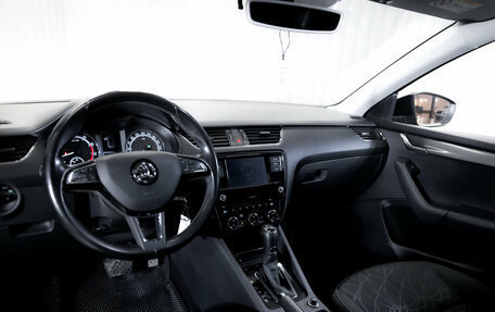 Skoda Octavia, 2018 год, 1 550 000 рублей, 14 фотография