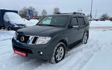 Nissan Pathfinder, 2011 год, 1 480 000 рублей, 1 фотография