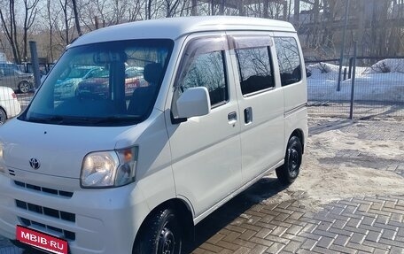 Toyota Pixis Van I, 2014 год, 680 000 рублей, 1 фотография