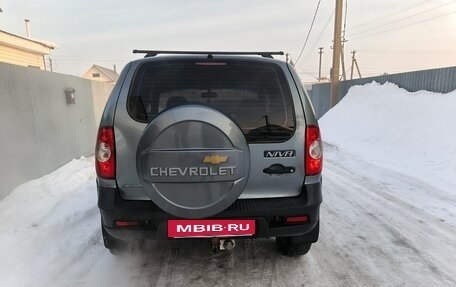 Chevrolet Niva I рестайлинг, 2012 год, 400 000 рублей, 4 фотография