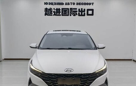 Hyundai Elantra, 2022 год, 1 550 000 рублей, 2 фотография