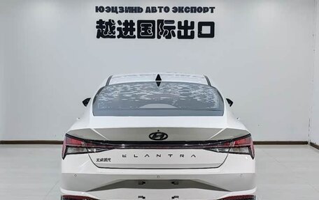 Hyundai Elantra, 2022 год, 1 550 000 рублей, 5 фотография