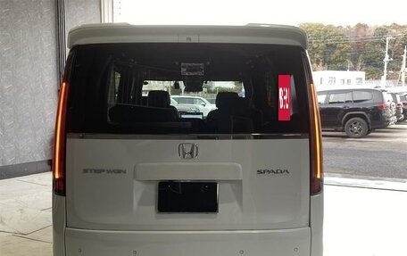 Honda Stepwgn, 2023 год, 2 190 000 рублей, 6 фотография