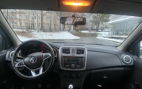 Renault Logan II, 2018 год, 500 000 рублей, 9 фотография