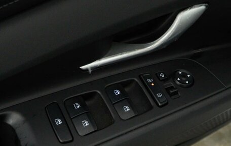 Hyundai Elantra, 2025 год, 2 400 000 рублей, 10 фотография