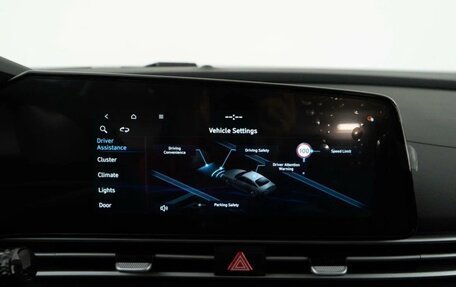 Hyundai Elantra, 2025 год, 2 400 000 рублей, 11 фотография