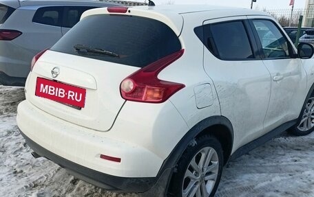 Nissan Juke II, 2013 год, 1 024 000 рублей, 2 фотография