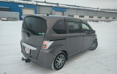 Honda Freed I, 2013 год, 1 150 000 рублей, 3 фотография