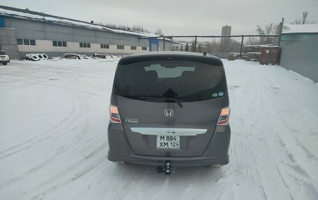 Honda Freed I, 2013 год, 1 150 000 рублей, 4 фотография