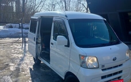 Toyota Pixis Van I, 2014 год, 680 000 рублей, 6 фотография