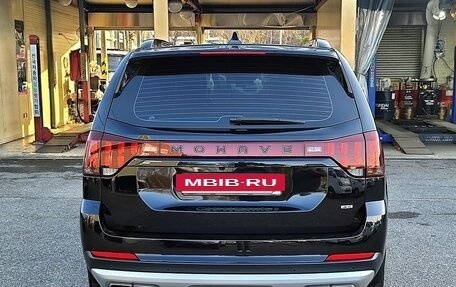 KIA Mohave I, 2024 год, 7 260 000 рублей, 4 фотография