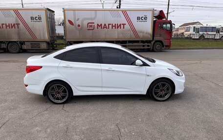 Hyundai Solaris II рестайлинг, 2012 год, 790 000 рублей, 3 фотография