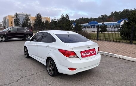 Hyundai Solaris II рестайлинг, 2012 год, 790 000 рублей, 7 фотография
