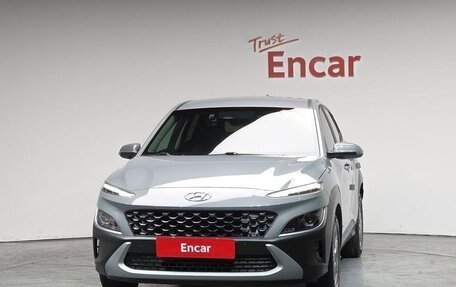 Hyundai Kona I, 2022 год, 1 832 000 рублей, 3 фотография