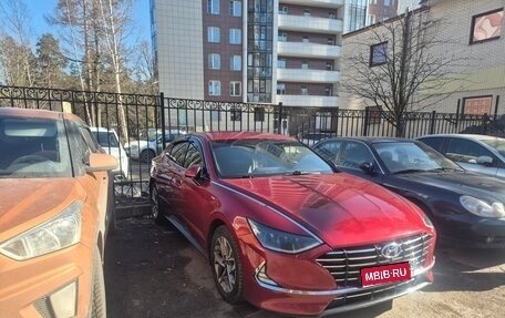 Hyundai Sonata VIII, 2022 год, 2 500 000 рублей, 1 фотография