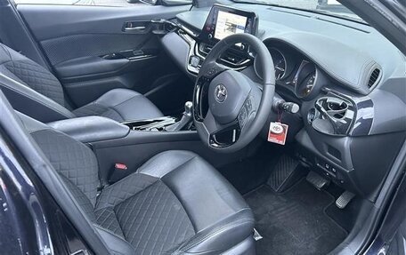 Toyota C-HR I рестайлинг, 2022 год, 1 585 000 рублей, 14 фотография