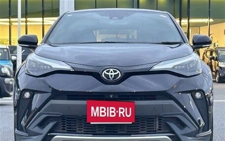 Toyota C-HR I рестайлинг, 2022 год, 1 585 000 рублей, 2 фотография