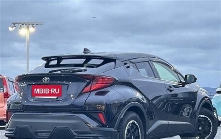 Toyota C-HR I рестайлинг, 2022 год, 1 585 000 рублей, 5 фотография