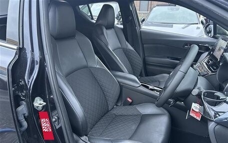 Toyota C-HR I рестайлинг, 2022 год, 1 585 000 рублей, 13 фотография