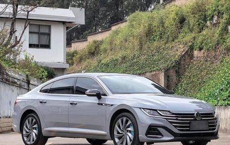 Volkswagen Passat CC, 2024 год, 4 470 000 рублей, 3 фотография