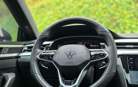 Volkswagen Passat CC, 2024 год, 4 470 000 рублей, 15 фотография