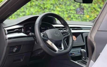 Volkswagen Passat CC, 2024 год, 4 470 000 рублей, 9 фотография