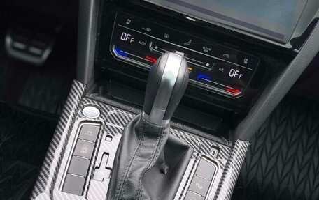 Volkswagen Passat CC, 2024 год, 4 470 000 рублей, 14 фотография