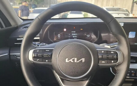 KIA K5, 2025 год, 9 фотография