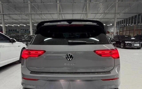 Volkswagen Golf VIII, 2022 год, 1 610 000 рублей, 5 фотография