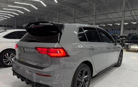 Volkswagen Golf VIII, 2022 год, 1 610 000 рублей, 4 фотография
