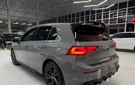 Volkswagen Golf VIII, 2022 год, 1 610 000 рублей, 6 фотография