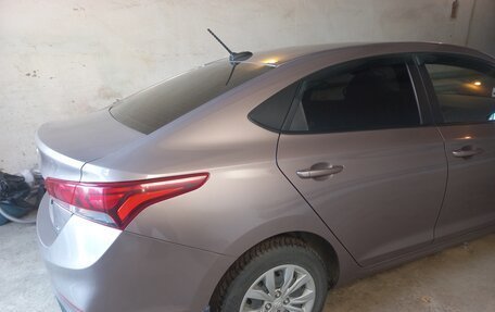 Hyundai Solaris II рестайлинг, 2019 год, 1 500 000 рублей, 9 фотография