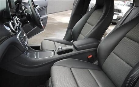 Mercedes-Benz CLA, 2018 год, 1 290 000 рублей, 11 фотография