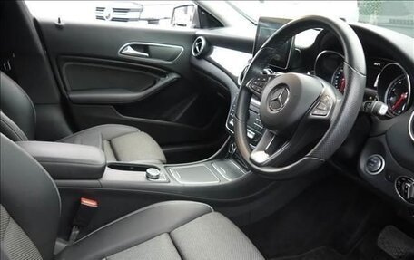 Mercedes-Benz CLA, 2018 год, 1 290 000 рублей, 7 фотография