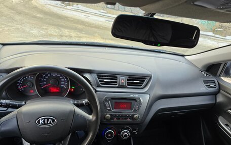 KIA Rio III рестайлинг, 2011 год, 560 000 рублей, 10 фотография