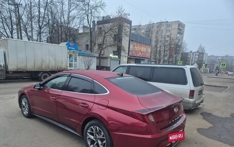Hyundai Sonata VIII, 2022 год, 2 500 000 рублей, 3 фотография