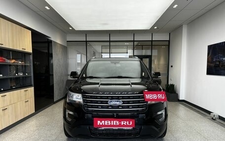 Ford Explorer VI, 2015 год, 2 380 000 рублей, 2 фотография
