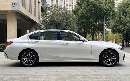 BMW 3 серия, 2022 год, 2 900 000 рублей, 4 фотография