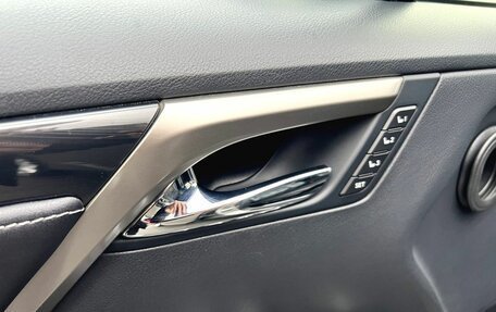 Lexus RX IV рестайлинг, 2016 год, 3 715 000 рублей, 19 фотография