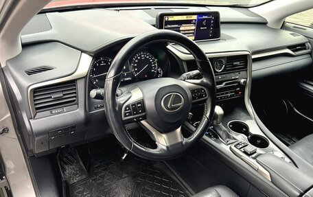 Lexus RX IV рестайлинг, 2016 год, 3 715 000 рублей, 32 фотография