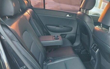 KIA Sportage IV рестайлинг, 2018 год, 1 890 000 рублей, 11 фотография