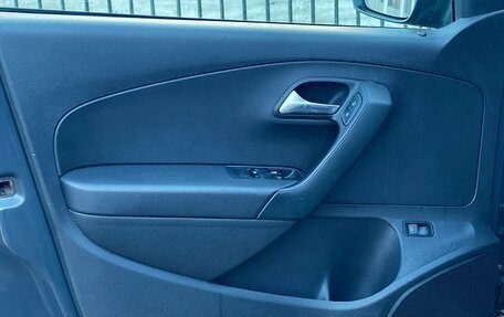 Volkswagen Polo VI (EU Market), 2010 год, 499 000 рублей, 13 фотография