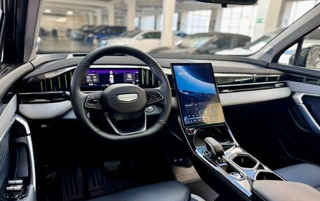 Geely Atlas, 2024 год, 2 840 000 рублей, 25 фотография