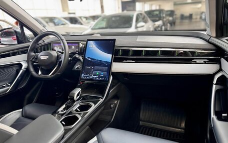 Geely Atlas, 2024 год, 2 840 000 рублей, 27 фотография