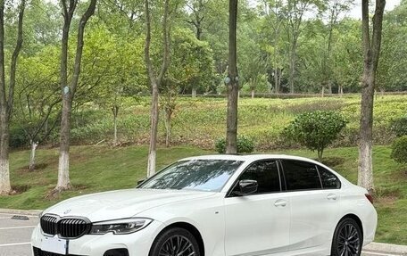 BMW 3 серия, 2021 год, 3 300 000 рублей, 1 фотография