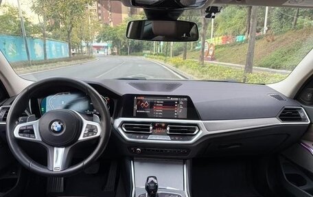 BMW 3 серия, 2021 год, 3 300 000 рублей, 8 фотография