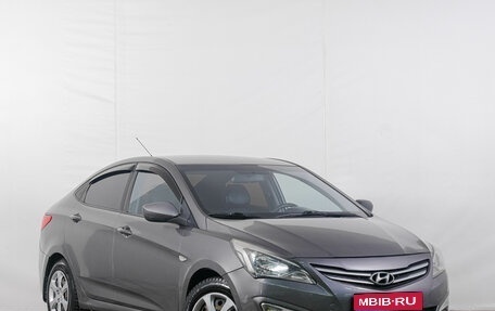 Hyundai Solaris II рестайлинг, 2015 год, 819 000 рублей, 1 фотография