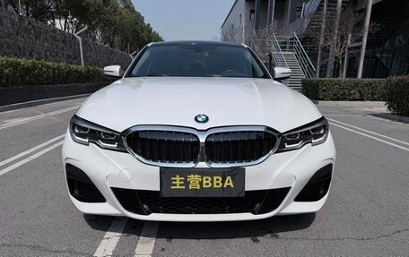 BMW 3 серия, 2021 год, 3 300 000 рублей, 3 фотография
